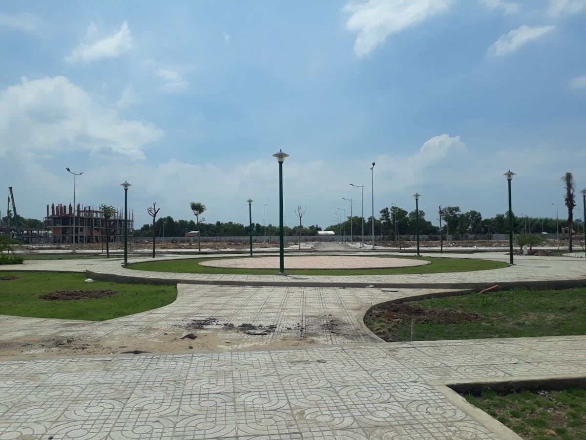 Tiến độ đường dạo bộ C&ocirc;ng vi&ecirc;n Tiến Lộc Garden