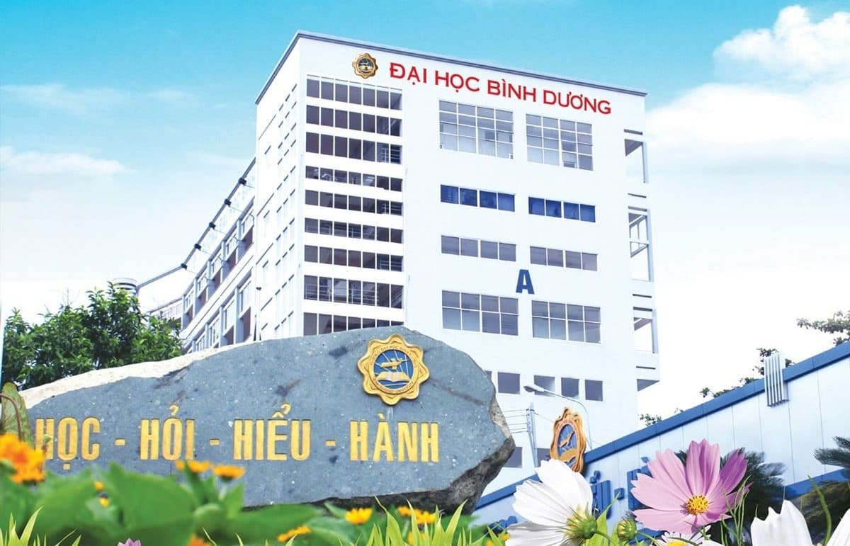 Đại học B&igrave;nh Dương gần Icon Central