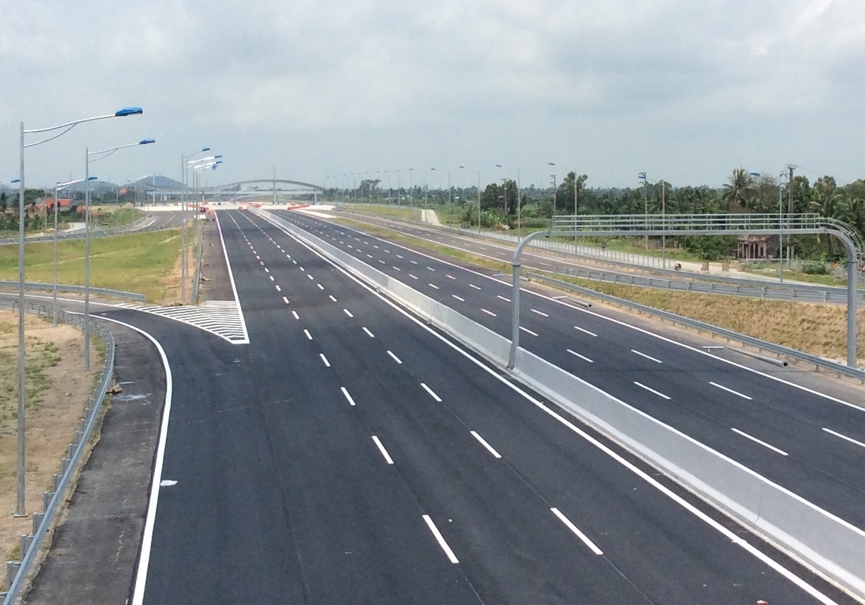 X&acirc;y dựng Cao tốc Quy Nhơn &ndash; Pleiku