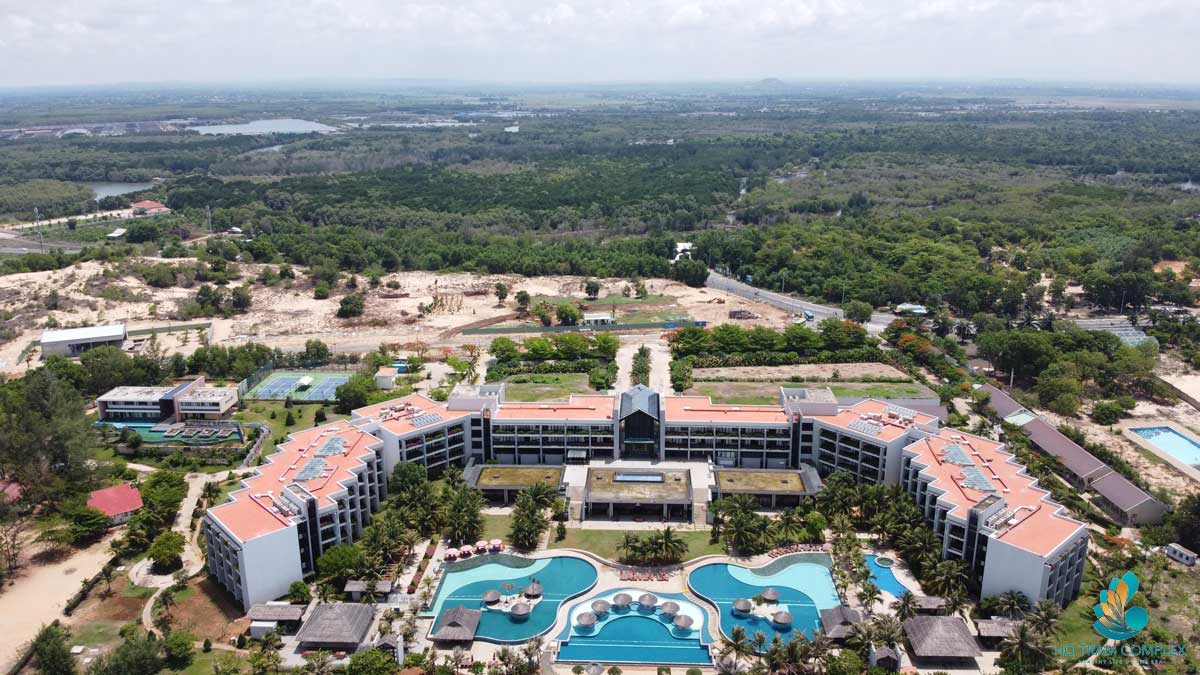 Kh&aacute;ch sạn Biển tại Hồ Tr&agrave;m Complex