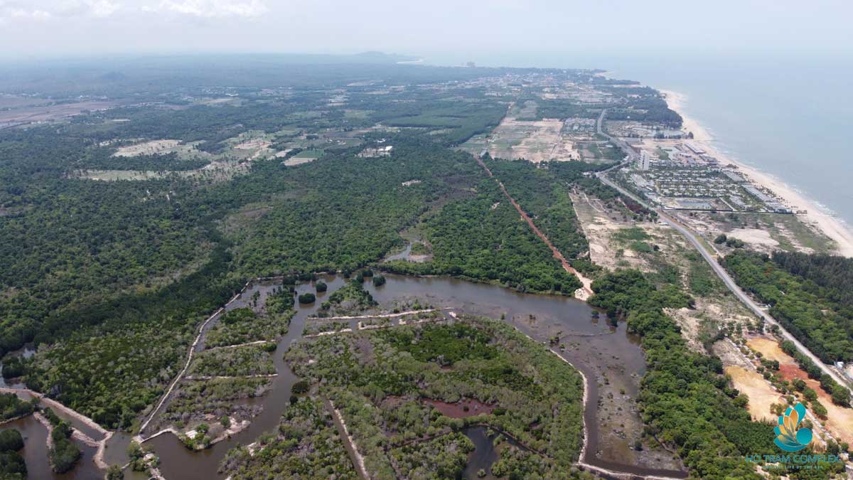 H&igrave;nh ảnh thực tế S&ocirc;ng Ray tại Hồ Tr&agrave;m Complex