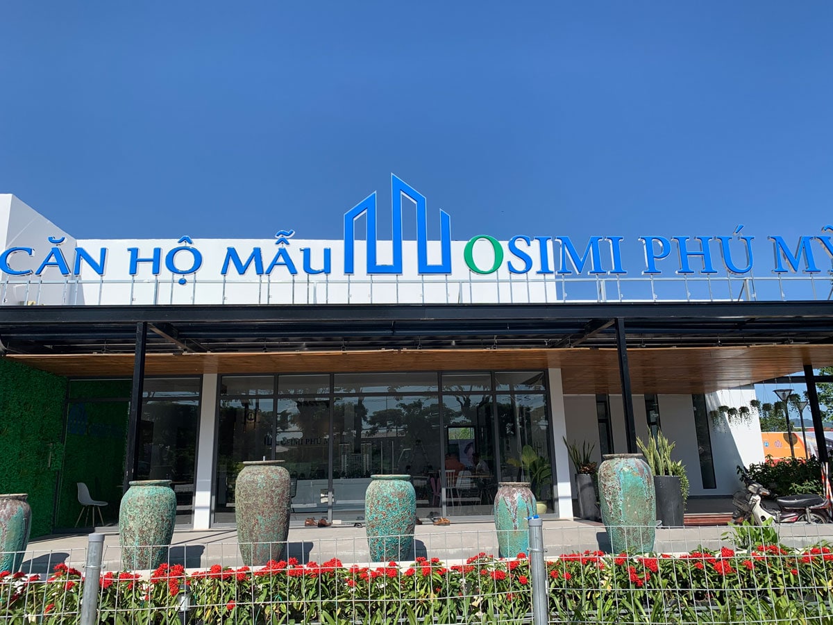 Phòng khách
Bàn ăn
Phòng khách
Bàn ăn
