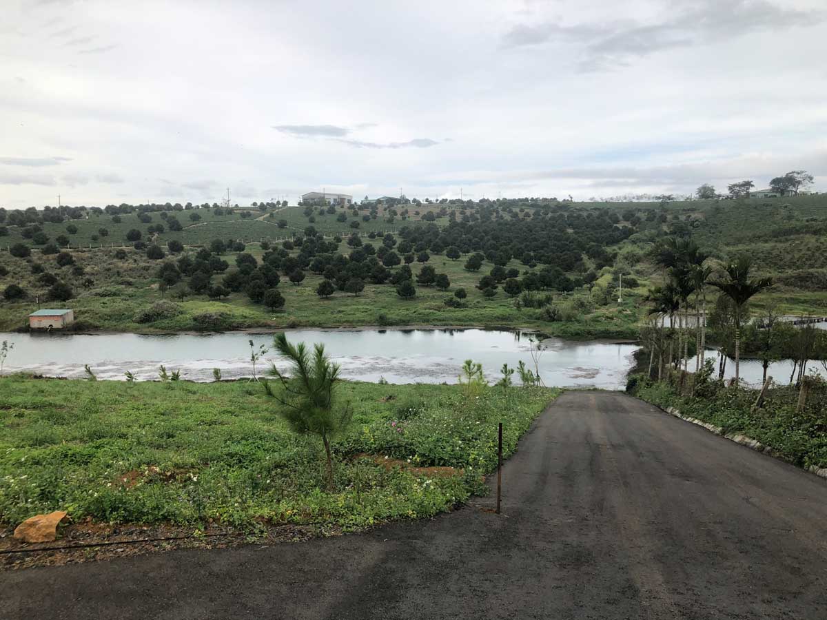 Cap nhat tien do thi cong Lang sinh thai Kingdom Ecolake Village Bao Loc Lam Dong - Kingdom Ecolake Village