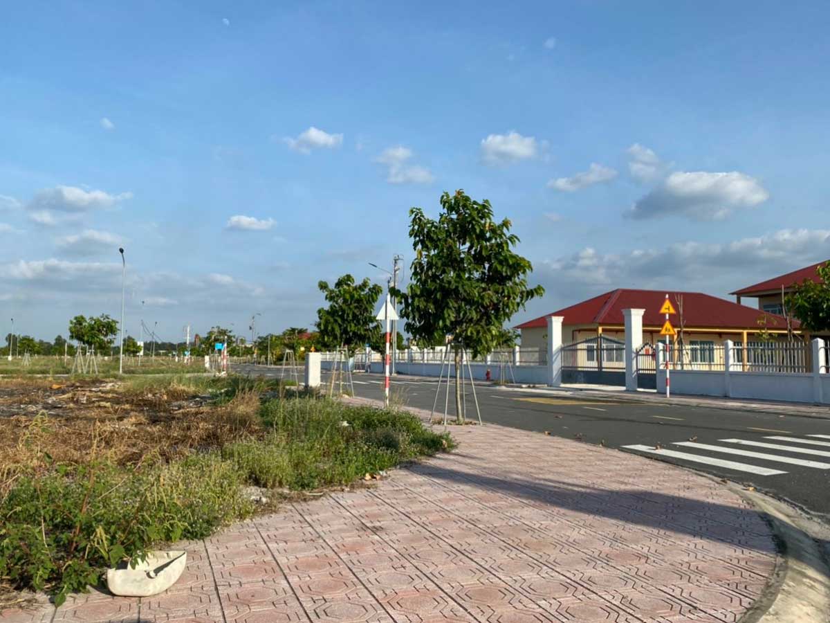 Tien do thi cong Du an KDt Lai Uyen Bau Bang - Dự &aacute;n GK88 cung cấp nhiều loại hình cá cược đa dạng như: Thể thao, casino, bắn cá, đá gà Lai Uy&ecirc;n B&agrave;u B&agrave;ng