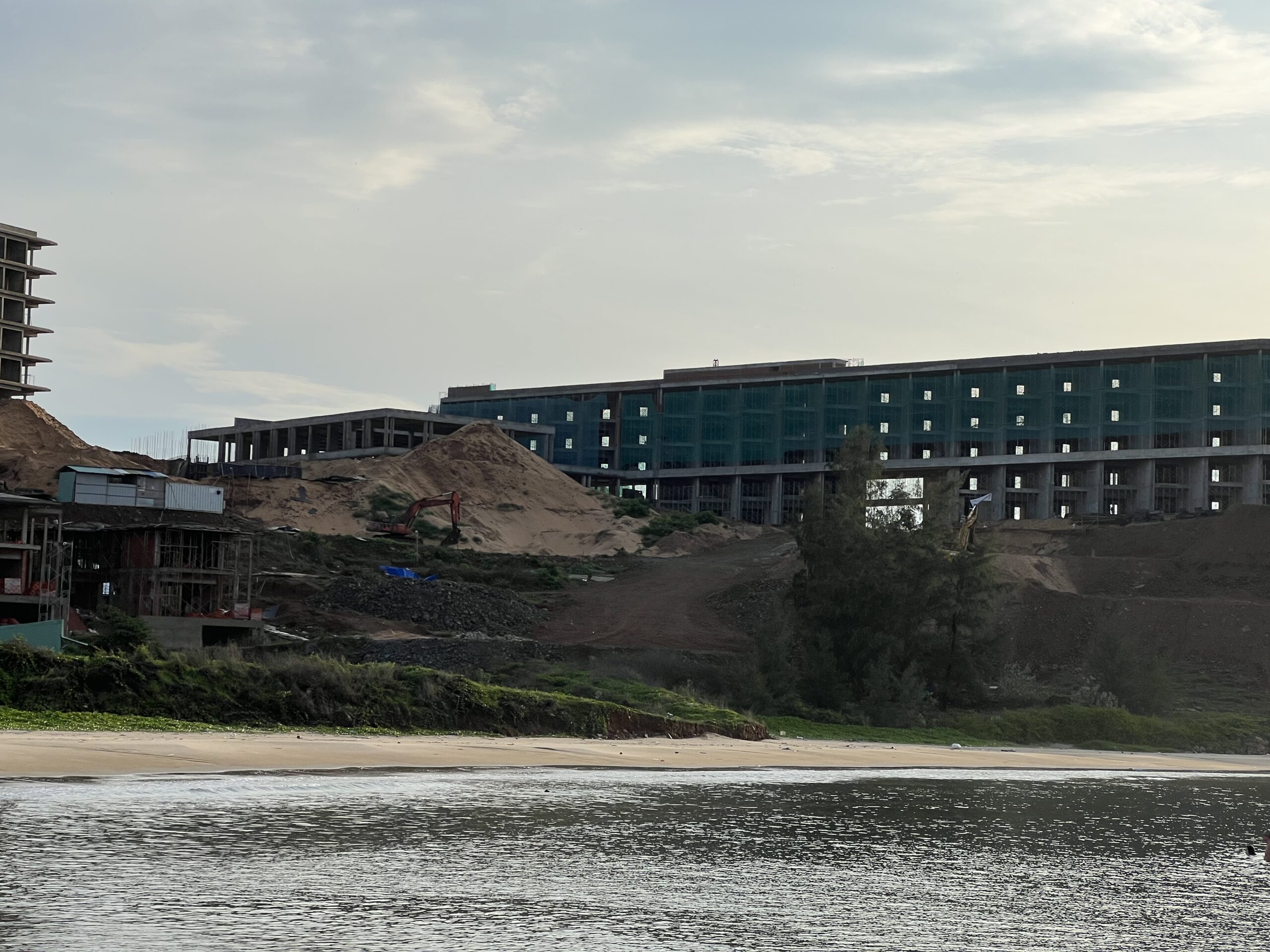 11982774 DC0D 4399 B6DB FE9A4761CEDF scaled - Grand Mercure Phan Thiết