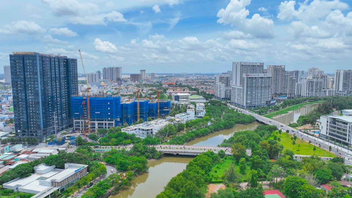 Cap nhat tien do thi cong Du an Sunshine Sky City Quan 7 - Sunshine Sky City