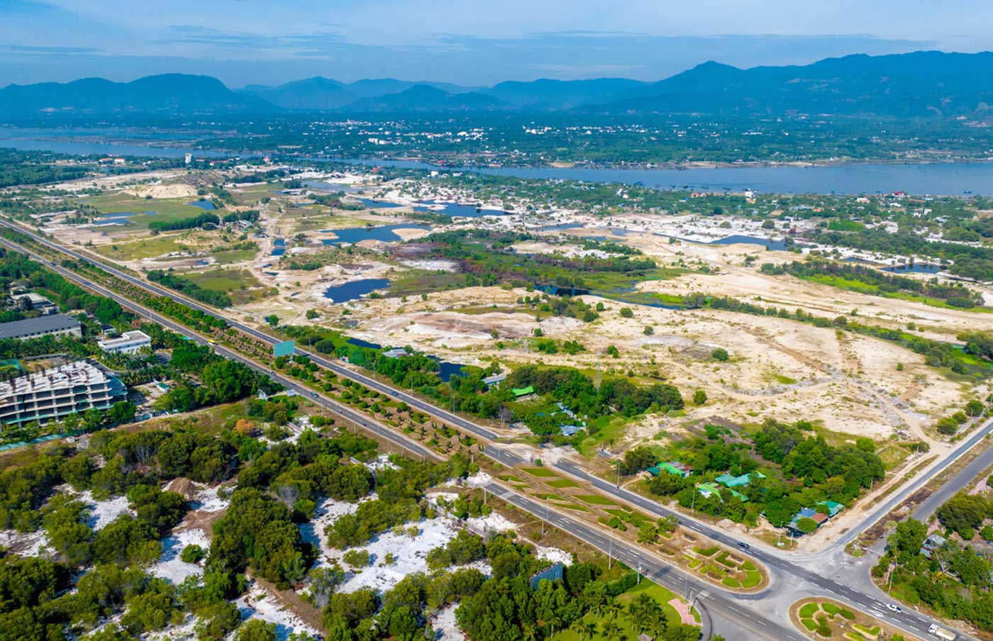 Vinhomes Cam Ranh Tien do thi cong Vinhomes Cam Ranh - Vinhomes Cam Ranh