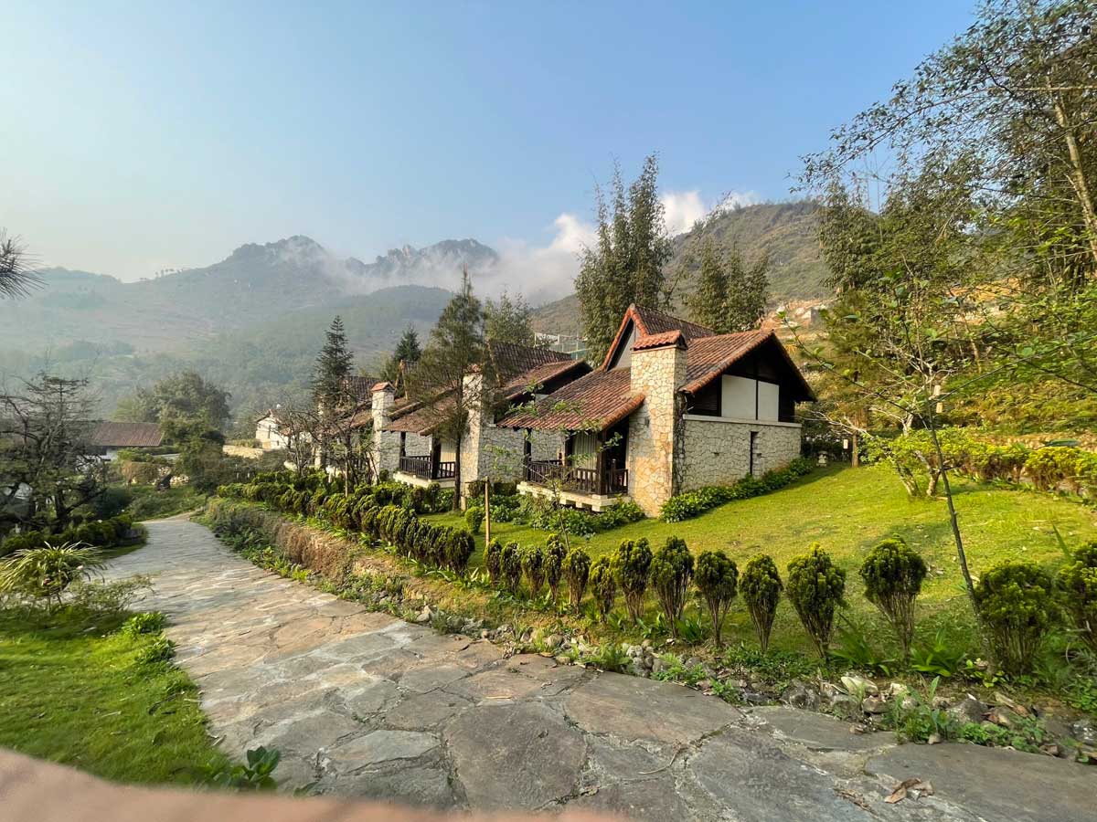 Biệt Thự Làng Pháp Bảo Lộc Resort & Spa